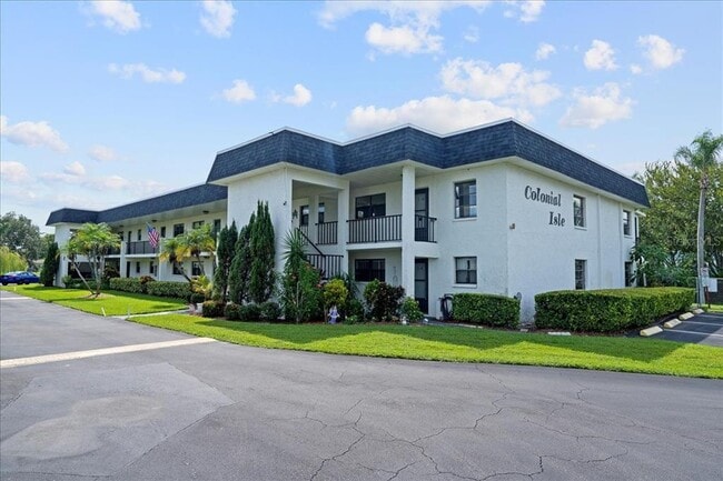 Building Photo - 1749 S Highland Ave Unit C9