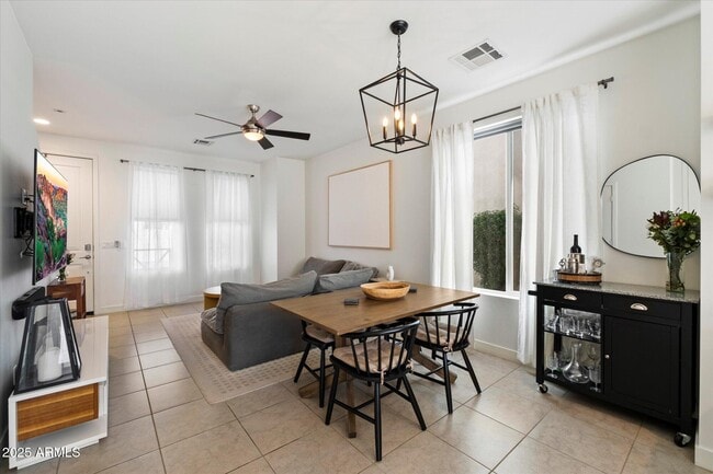 Photo - 3030 N 38th St