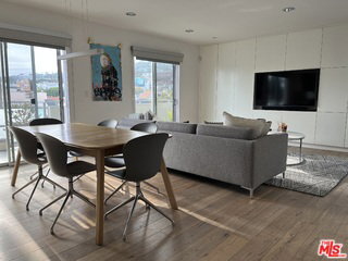 Photo - 932 N Alfred St