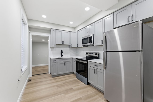 Photo - 2125 N 28th St