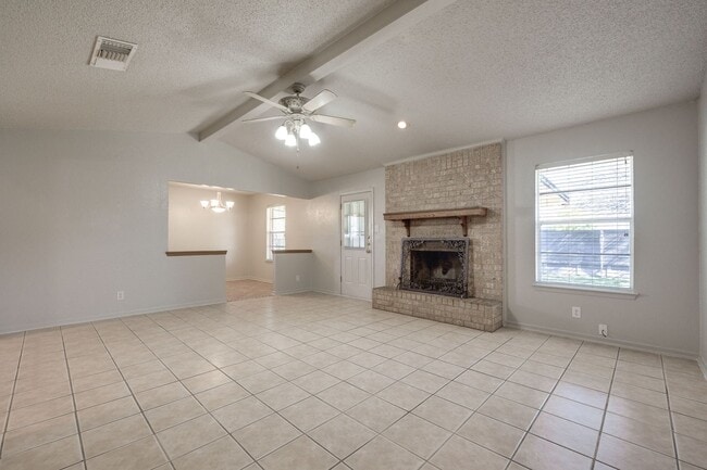Photo - 1703 Kingman Rd