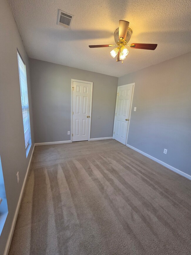 4412 Hatteras Dr