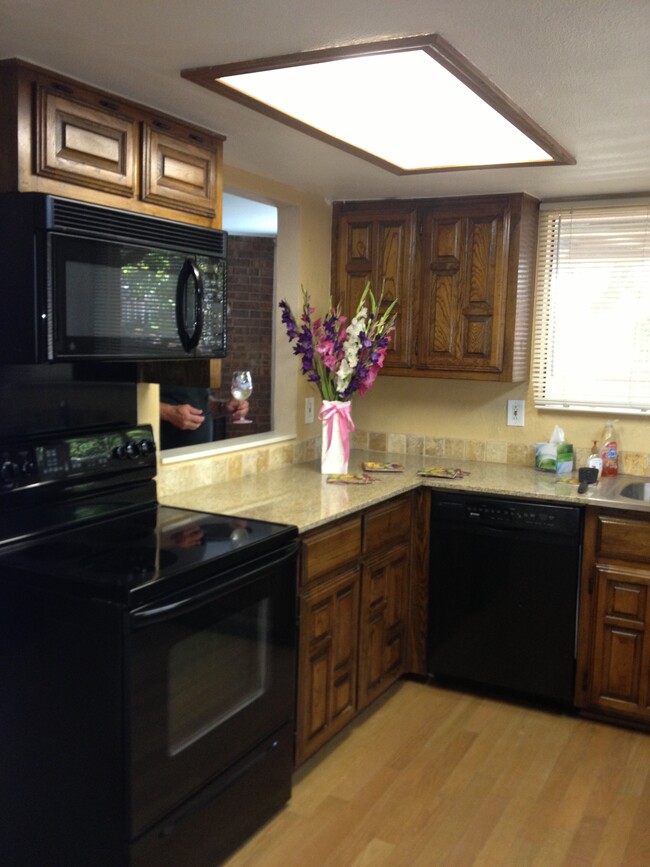 Kitchen - 3136 Pin Oak Ct Townhome