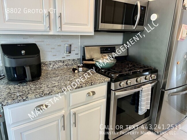 Photo - 8802 Groton Ct