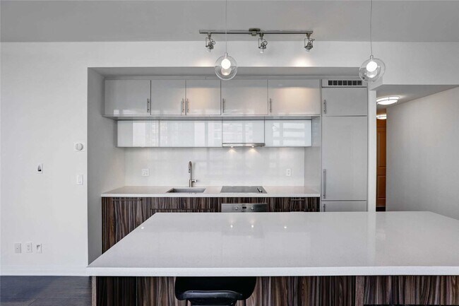 Photo - 8 Mercer St Unit 3002