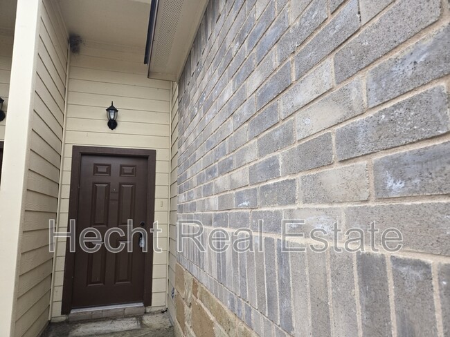 Photo - 217 Kaspar Way