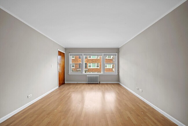 Building Photo - 901 Austin St Unit 2