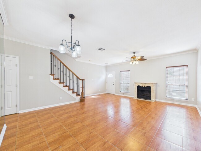 Photo - 4001 Tanglewilde St Unit 709