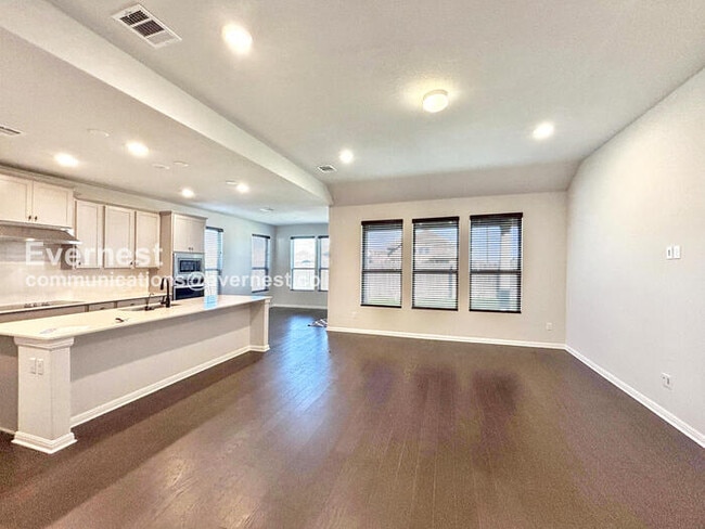 Photo - 102 Santo Spirit Road