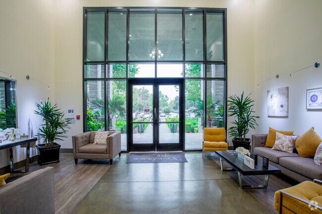 Photo - Vendome Place