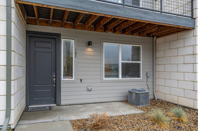 Photo - 479 Interlocken Blvd