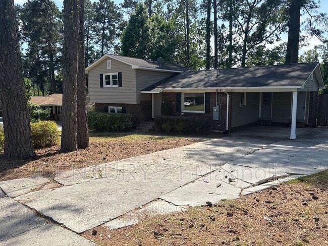 Photo - 315 Indian Trail