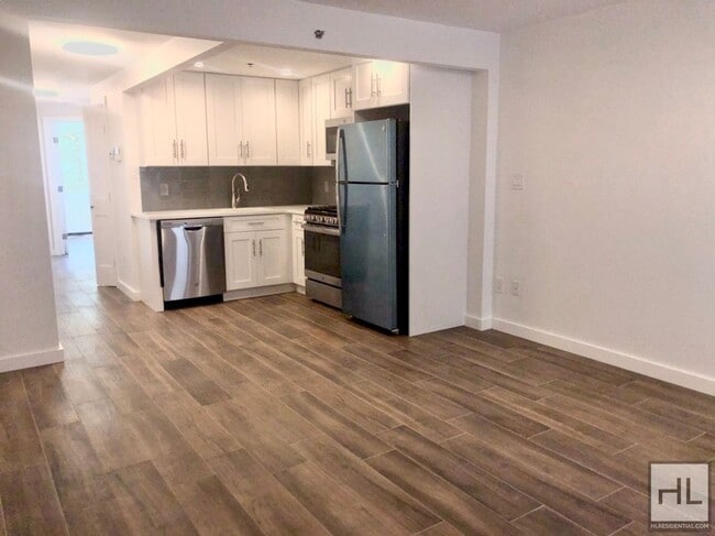 Photo - Bedford-Stuyvesant / 2-Bed 1-Bath / Private Outdoor Space Unidad 1A