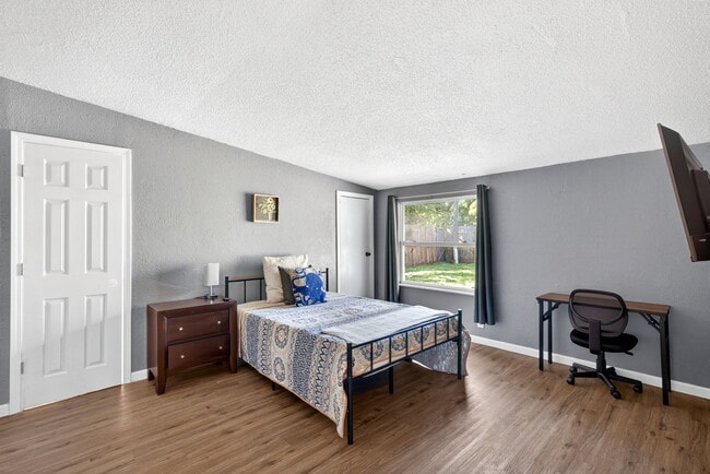 2159 Gerard Ct