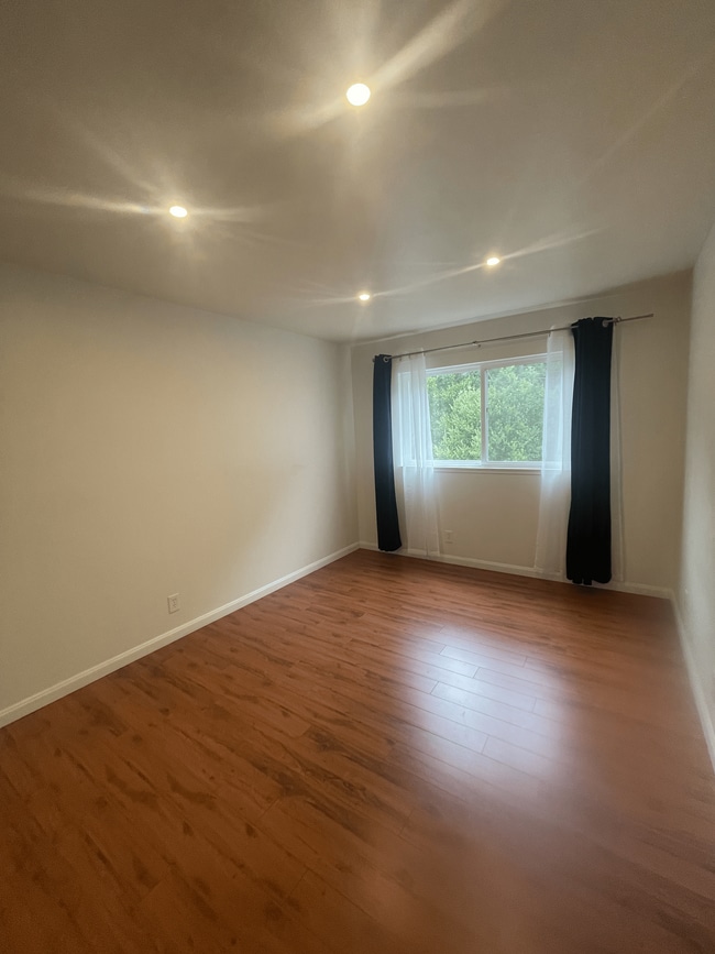 Photo - 8079 Greenridge Dr Unit 79