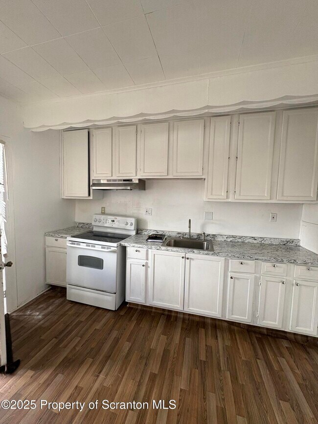 Photo - 1318 N Washington Ave