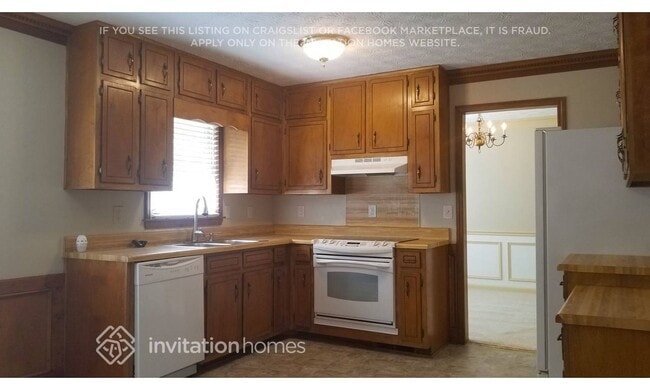 Photo - 2944 Blankenship Loop SW