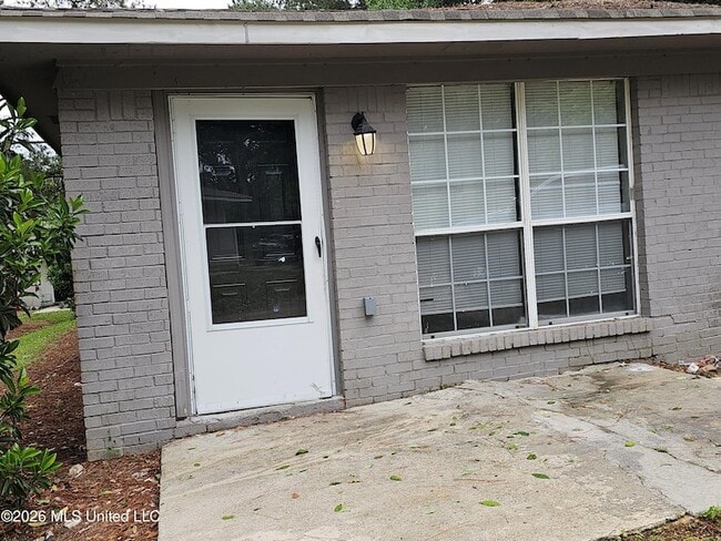 Building Photo - 227 Lawrence Rd Unit 29