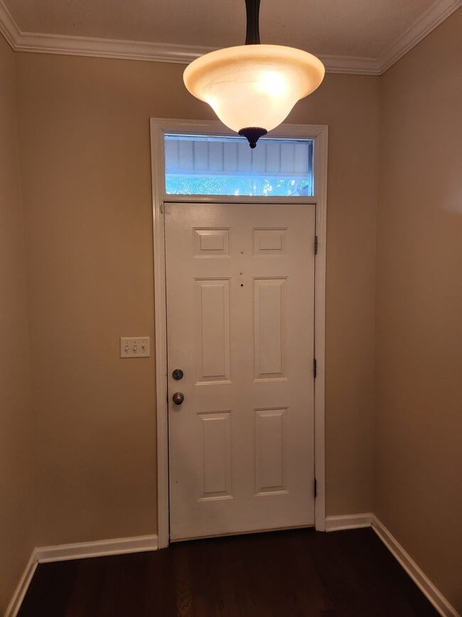 Photo - 9841 Lenox Ln