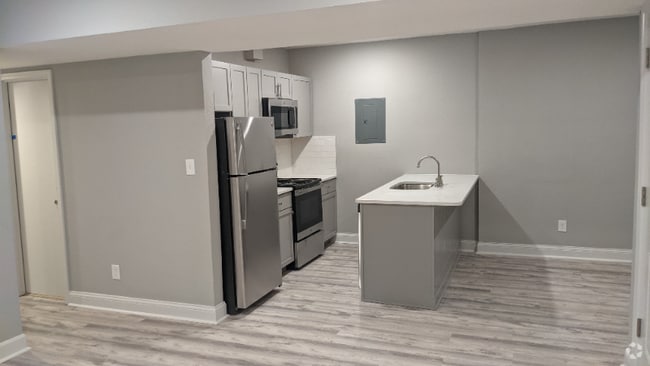 Building Photo - 3511 Forest Ave Unit 306 Rental