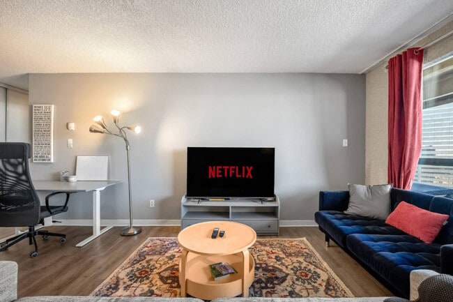 Photo - 221-226 6 Ave SE Unité SI ID1472480P
