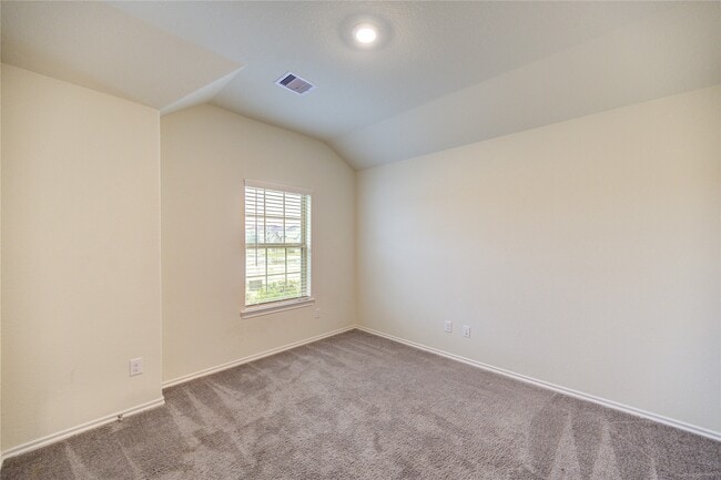 Building Photo - 18907 Via Flora Dr