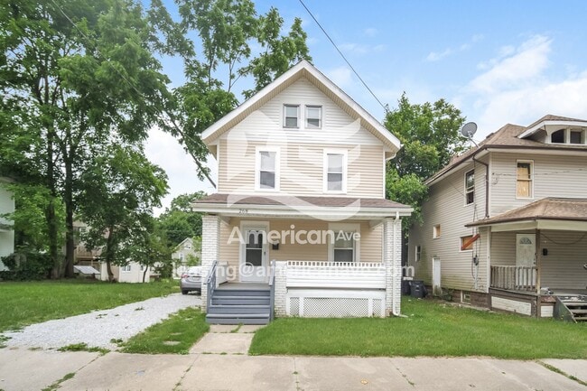 Photo - 268 Gordon Dr