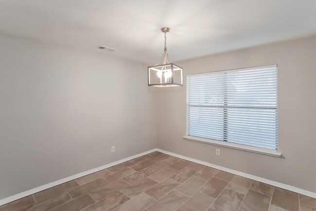 Photo - 216 Lantana Dr