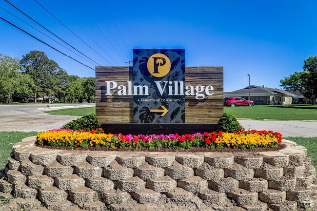 Building Photo - Palm Village Rental