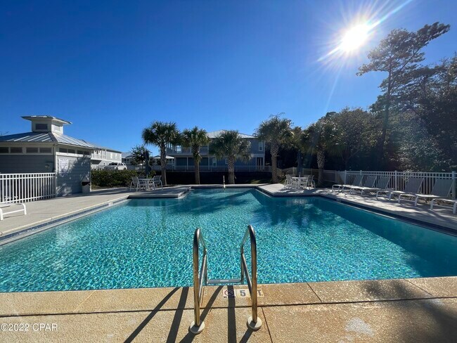 Photo - 22940 Ann Miller Rd Unidad 110