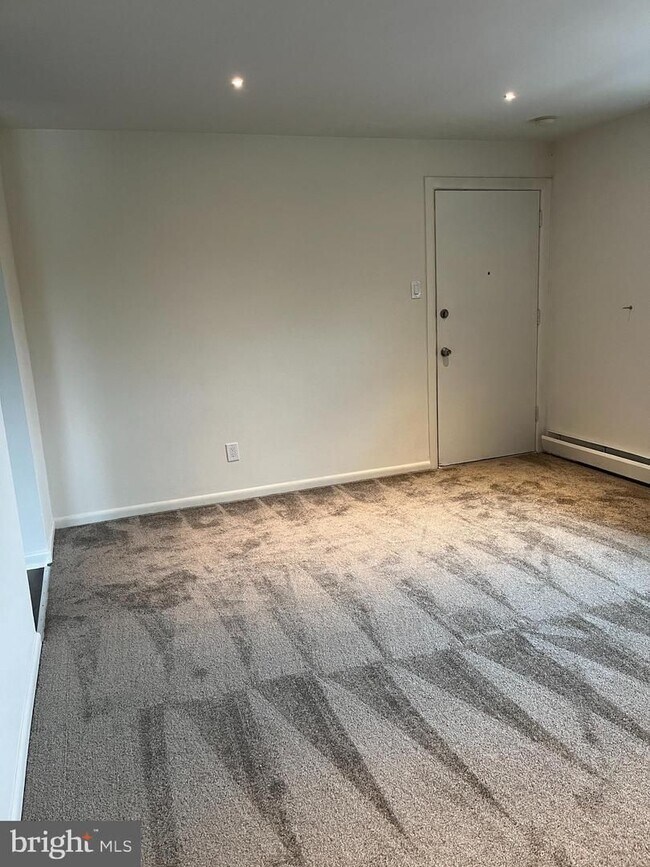 Photo - 1 E Rodgers St Unidad 2A