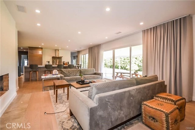 Photo - 510 Domingo Pl