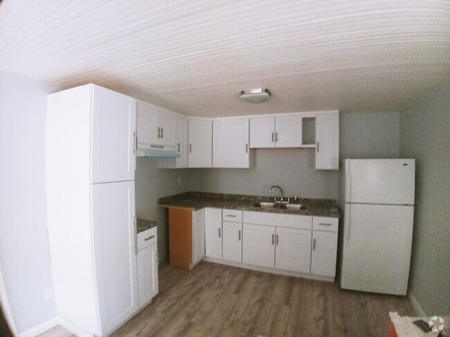 Building Photo - Newly Remodeled 1 Bedroom Unit 1 Rental