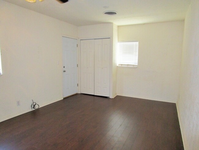 Photo - Cute and Private One Bedroom House