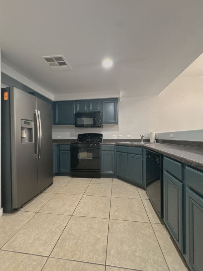 10245 S Maryland Pkwy Unit 130