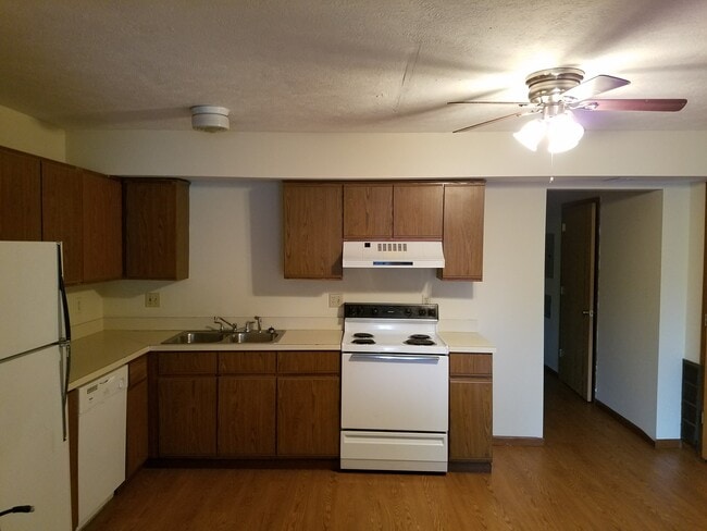 Photo - East Townhomes at Whitehall Blvd