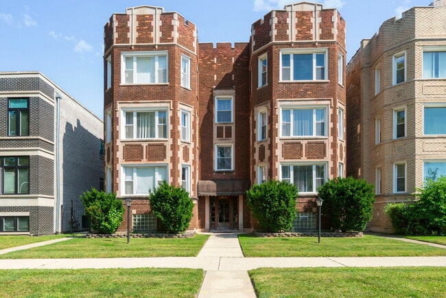 Building Photo - 8235 S Indiana Ave Unit 1 Rental