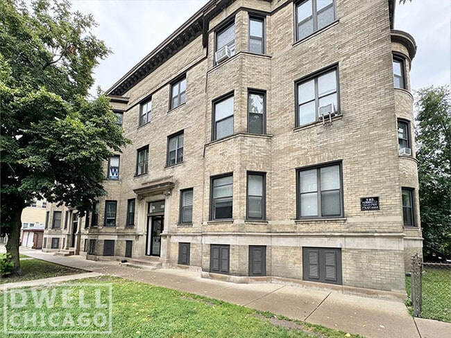 923 W Waveland Ave Unit 1