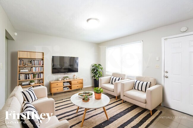 Photo - 2910 Heatherlea Dr