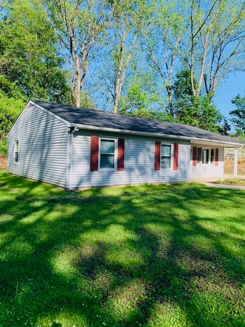 Front/Side View - 7413 Spout Hill Rd