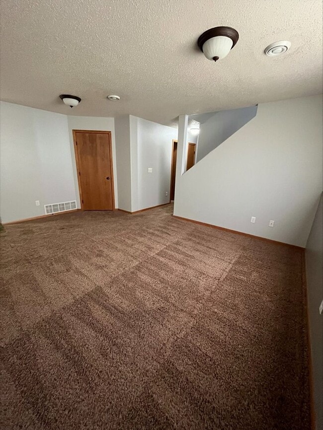 Photo - Heated Garage!!! 3 bed, 2 bath Twin Home