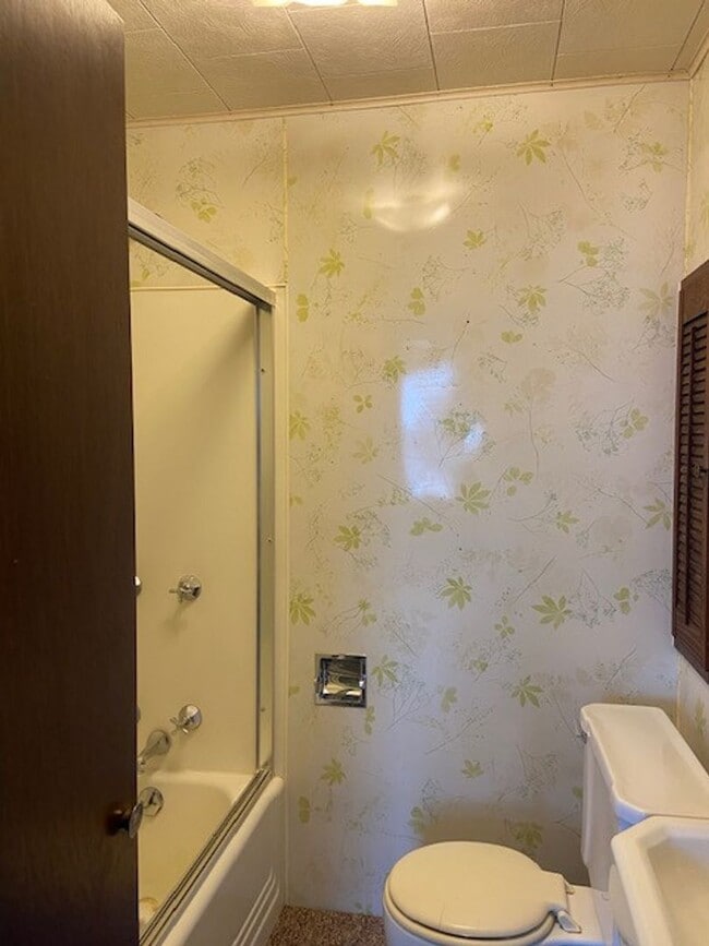 Photo - Franklin Street Estates Unit 111 1/2 E. Franklin Apt D