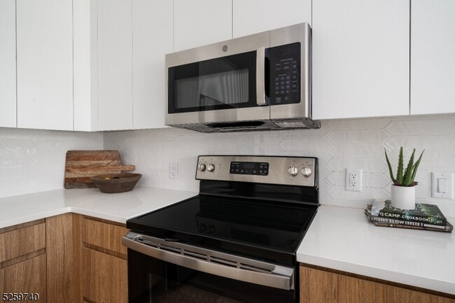 Photo - 44 Irvine Turner Blvd Apartment Unit 241