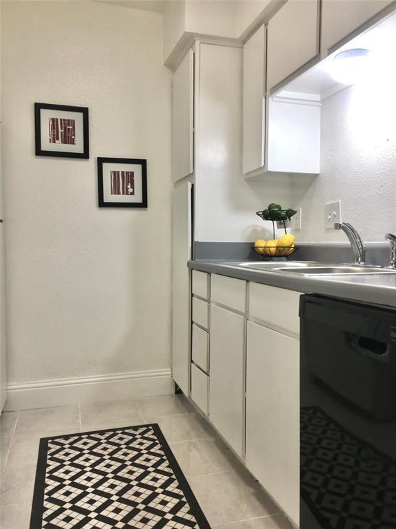 Photo - 4629 Wild Indigo St Unidad 584