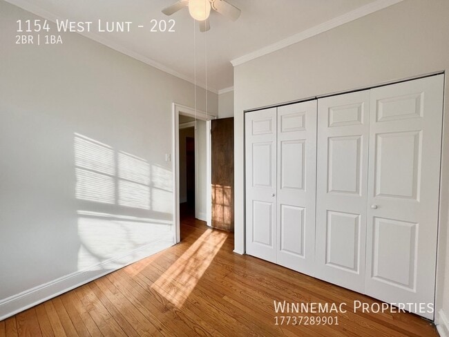 Photo - 1154 West Lunt-202 Unidad 202