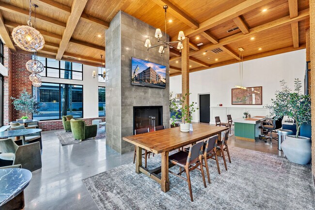 Photo - Commodore Old Town Manchester