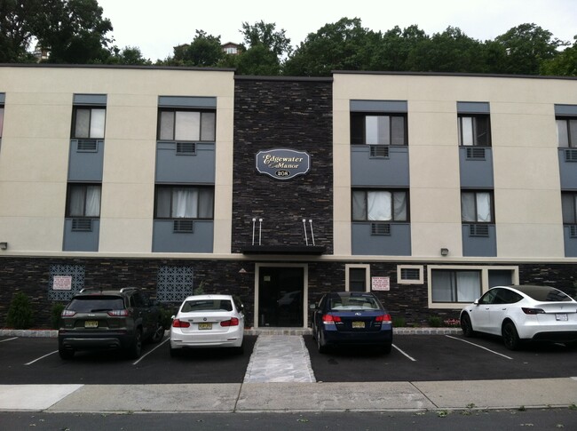 Photo - 1274 River Rd Condo Unit 208 Undercliff Ave