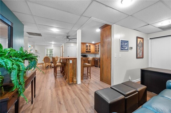 Photo - 460 Peyton Rd SW Unit B