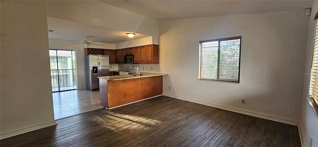 Photo - 4904 Vincennes Ct Unit 209