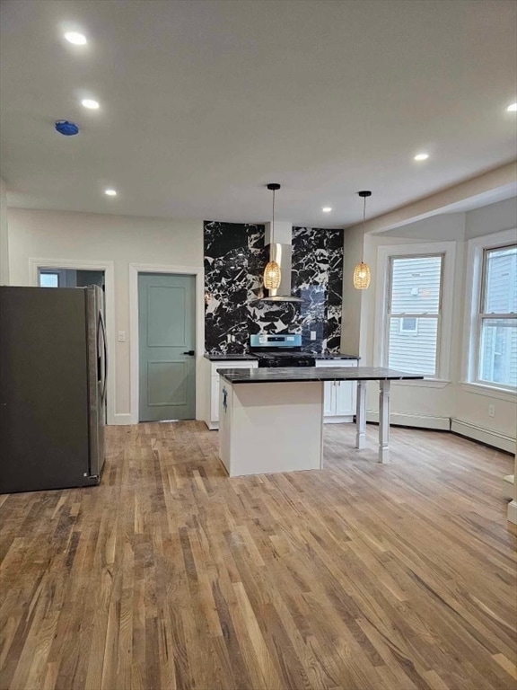 Building Photo - 56 Mozart St Unit 2 Rental